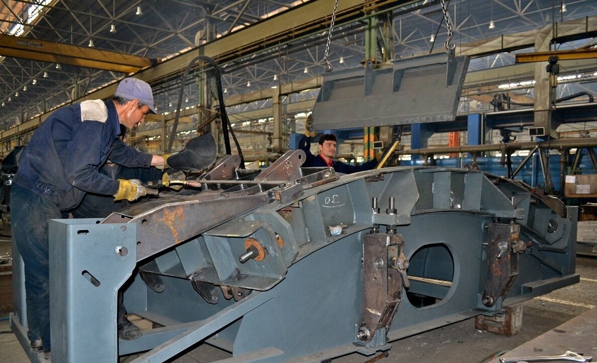 ابزار و تجهیزات صنعتی خودرو